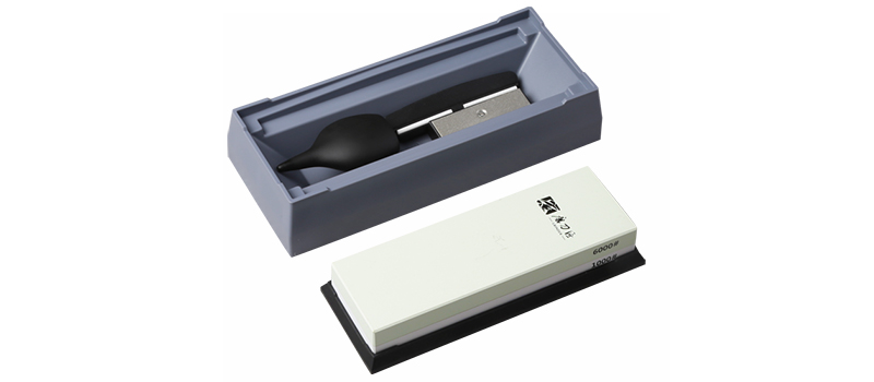 Брусок из корунда доводочный Taidea 1000/6000 грит, пластик и силикон в интернет-магазине art-steel.ru, фото