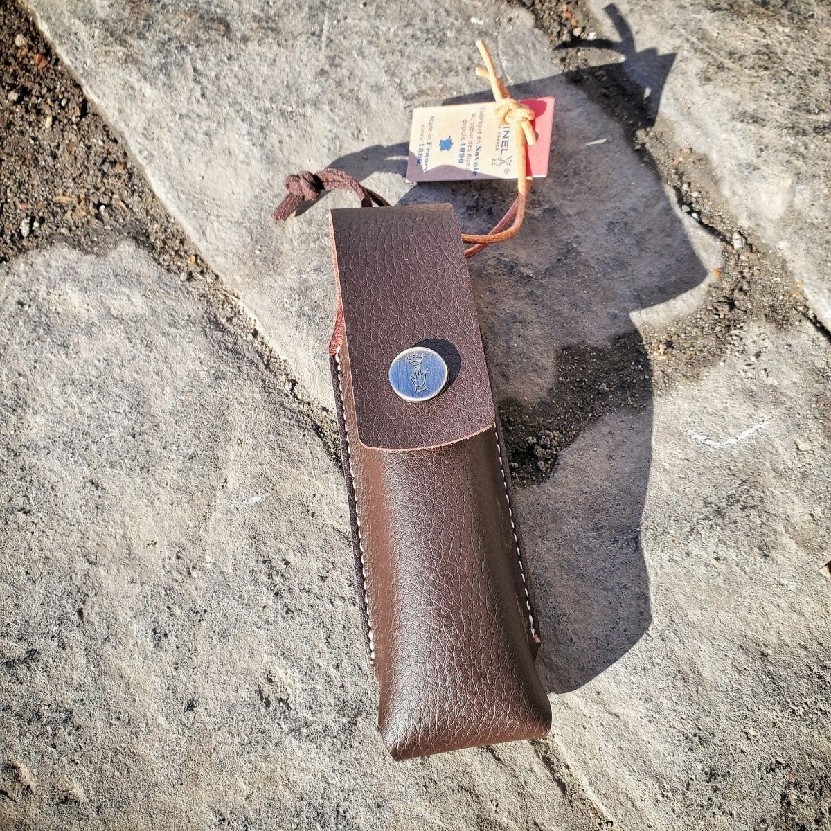 Нож Opinel №8 Trekking, нержавеющая сталь, красный, с чехлом в интернет-магазине art-steel.ru, фото