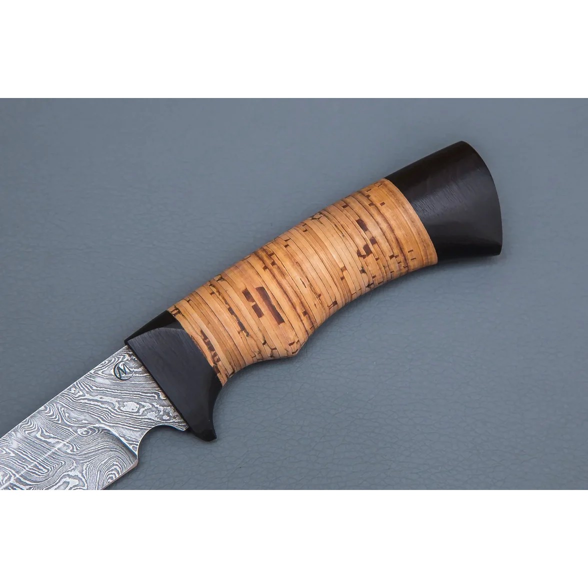 Нож Юнкер из дамасской стали, рукоять береста, граб в интернет-магазине art-steel.ru, фото