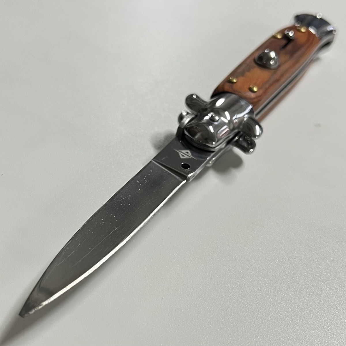 Автоматический складной нож Advisor, сталь 65Х13, рукоять дерево, сталь в интернет-магазине art-steel.ru Автоматический складной нож Advisor, сталь 65Х13, рукоять дерево, сталь в интернет-магазине art-steel.ru, фото