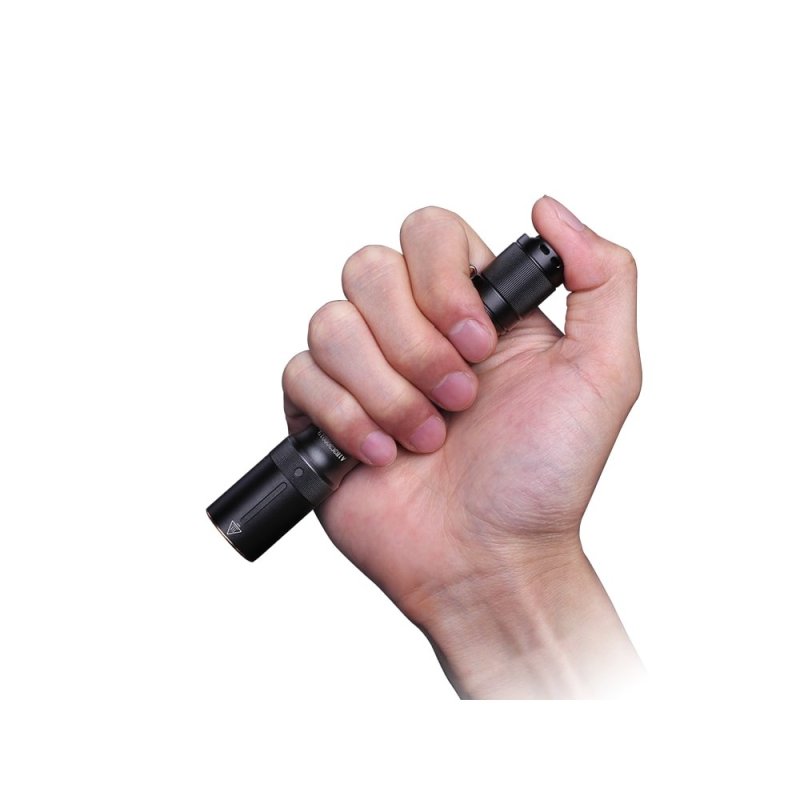 Фонарь ручной светодиодный Fenix E20V20, дальность 126 м в интернет-магазине art-steel.ru, фото