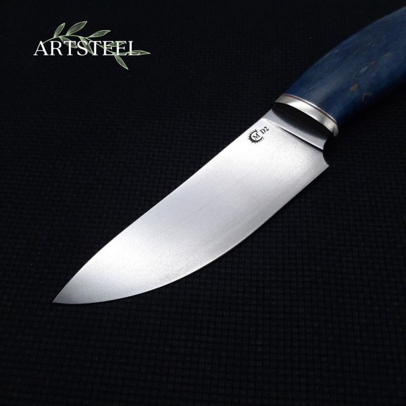 Нож Кайман из стали D2, рукоять карельская береза, литьё мельхиор в интернет-магазине art-steel.ru, фото