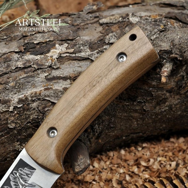 Охотничий нож Акула-2, сталь AUS8, рукоять орех в интернет-магазине art-steel.ru, фото