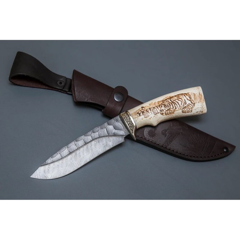 Нож Скиф из дамасской стали, рукоять из кости, литье мельхиор в интернет-магазине art-steel.ru, фото
