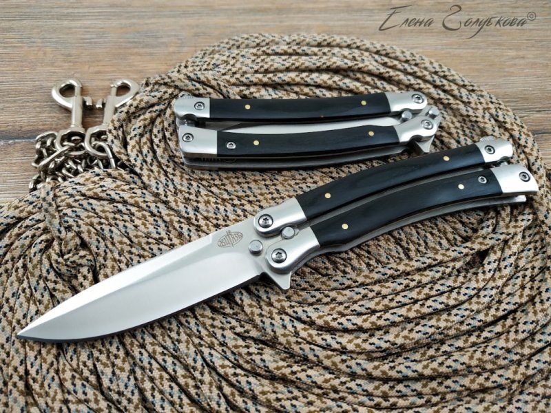 Универсальный складной нож-бабочка Витязь, сталь 9Cr18MoV, рукоять дерево в интернет-магазине art-steel.ru, фото