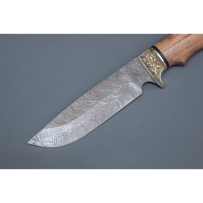 Нож Лорд из стали дамасской стали, рукоять ореховый кап, литье мельхиор в интернет-магазине art-steel.ru, фото